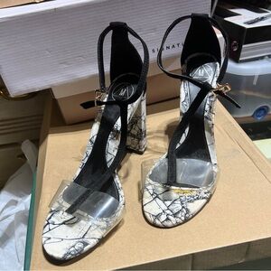 Missguided heels black and white. Fair good condition